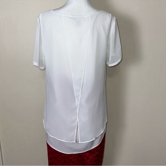DB M White Sheer Split Back Lightweight Polyester Short Sleeve Top - Picture 2 of 12